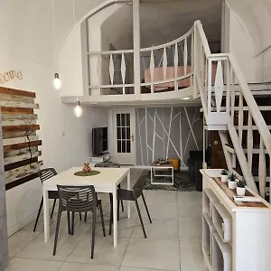 Casa Di Maggie , Sanremo Italia